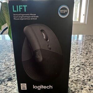 Logitech Lift Vertical ergonomic Mouse - Black
